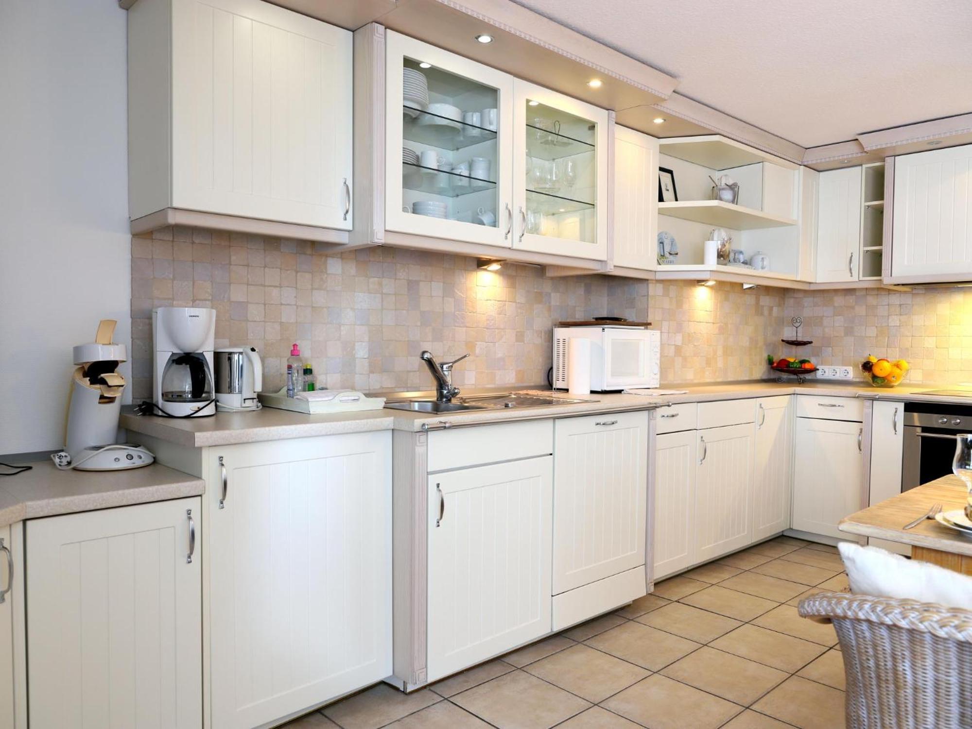 Strandnahe Ferienwohnung, Zentral Gelegen, Wlan Und Balkon, Andreas Dirks-Str. 1 ヴェスターラント エクステリア 写真