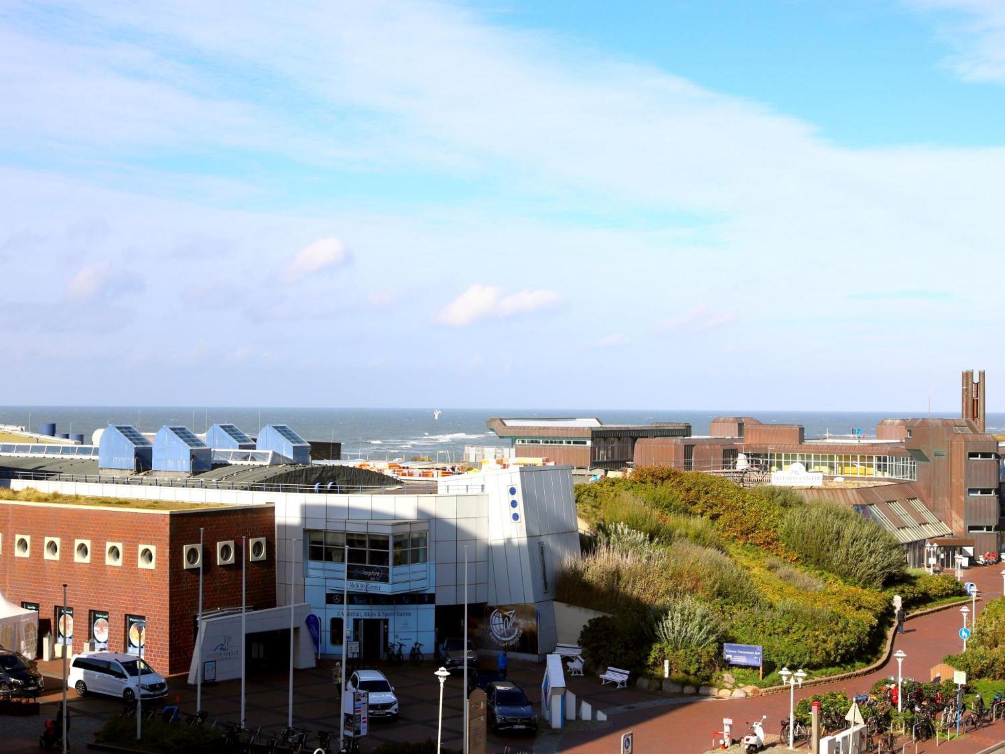 Strandnahe Ferienwohnung, Zentral Gelegen, Wlan Und Balkon, Andreas Dirks-Str. 1 ヴェスターラント エクステリア 写真