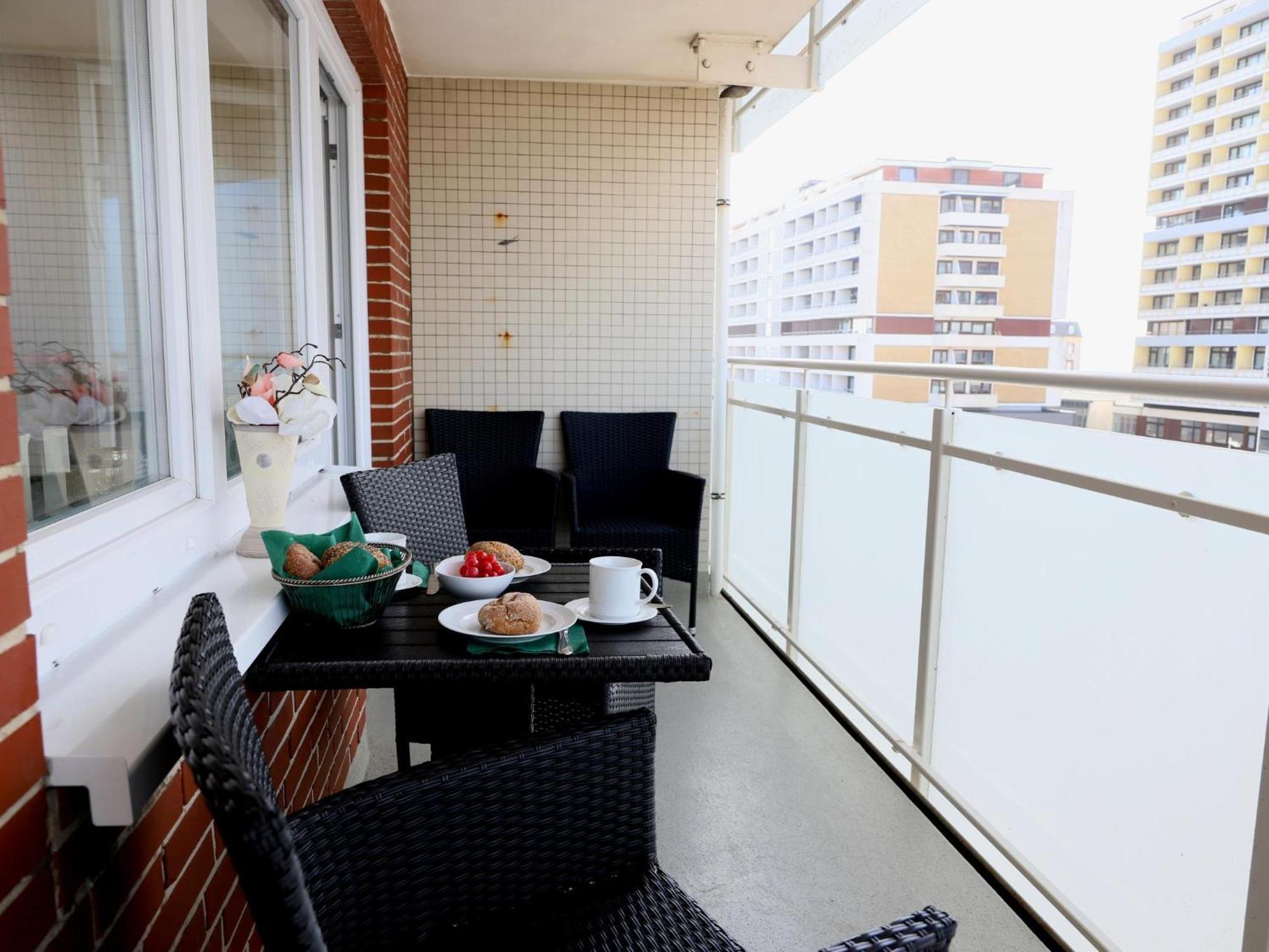 Strandnahe Ferienwohnung, Zentral Gelegen, Wlan Und Balkon, Andreas Dirks-Str. 1 ヴェスターラント エクステリア 写真